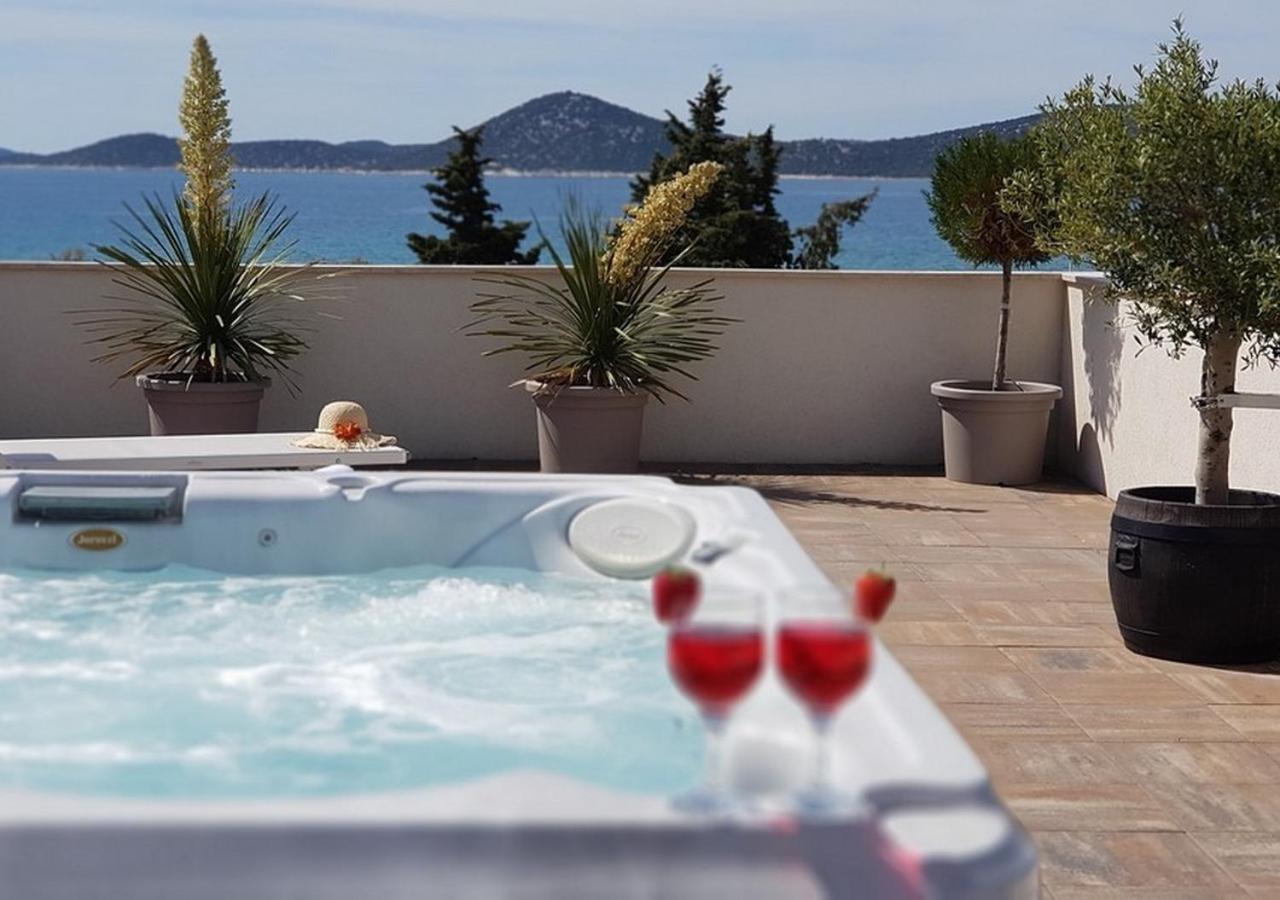 Apartments Luka Vodice Exterior photo
