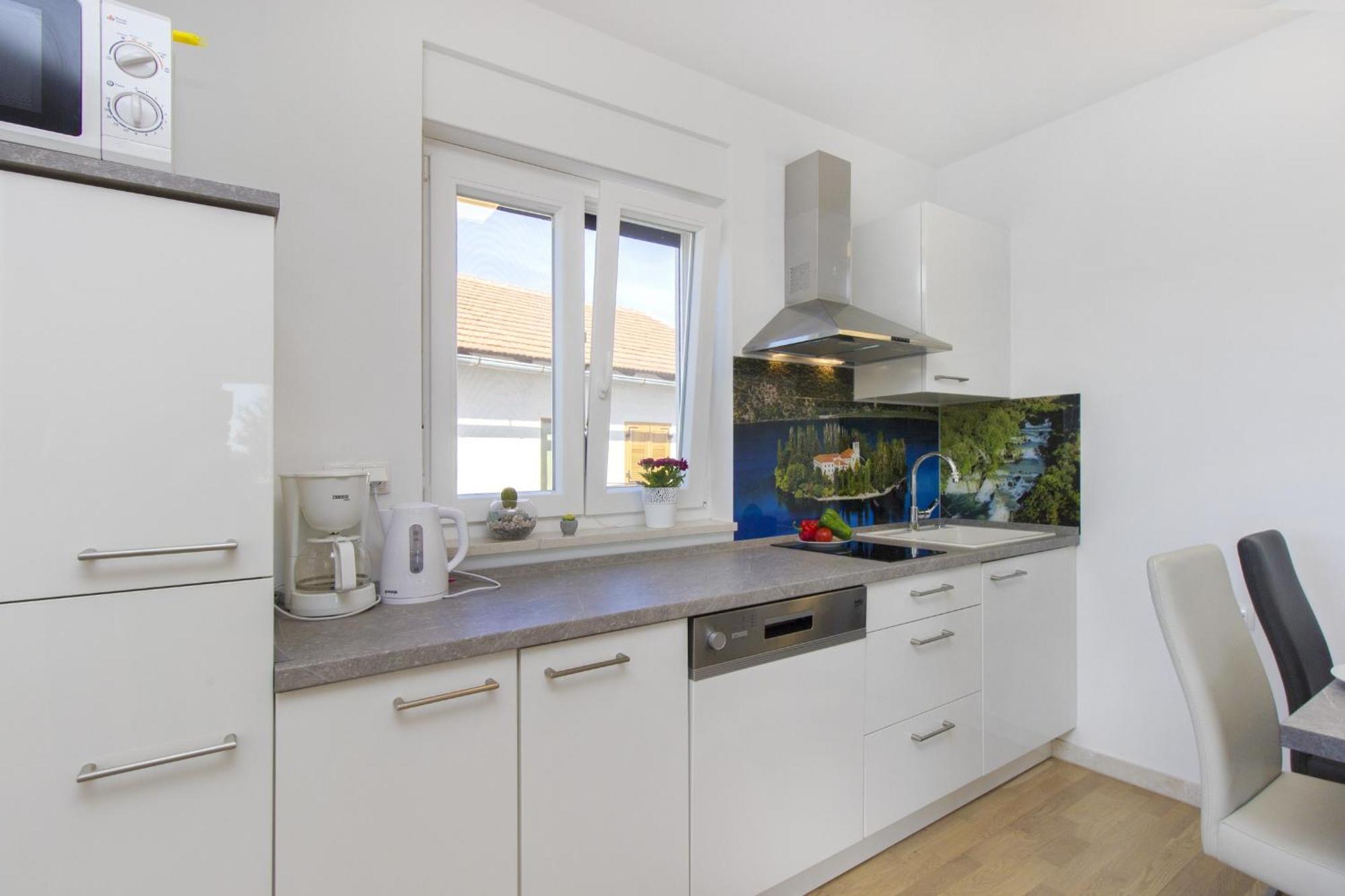 Apartments Luka Vodice Room photo